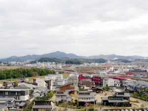 京都市南区東九条東札辻町の土地情報と生活情報